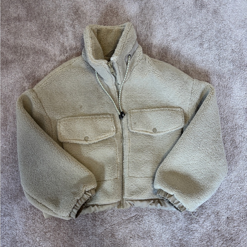 Cropped Teddy Jacket from Zara in size Small